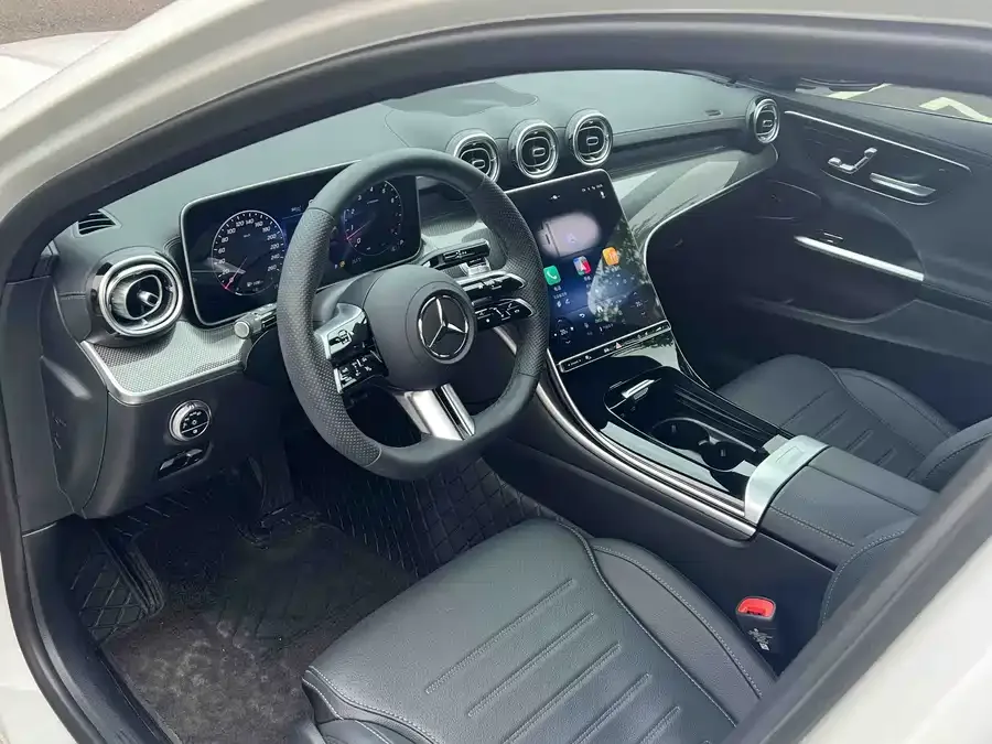 Mercedes-Benz Class C Mercedes-Benz C-Class 2025 C 260 L Sports Edition 2025 — миниатюра 5