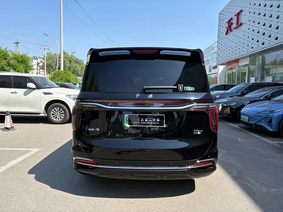 Hongqi HQ9 PHEV Hongqi HQ9 PHEV 2024 2.0T 4WD Business Edition 2025 — миниатюра 4