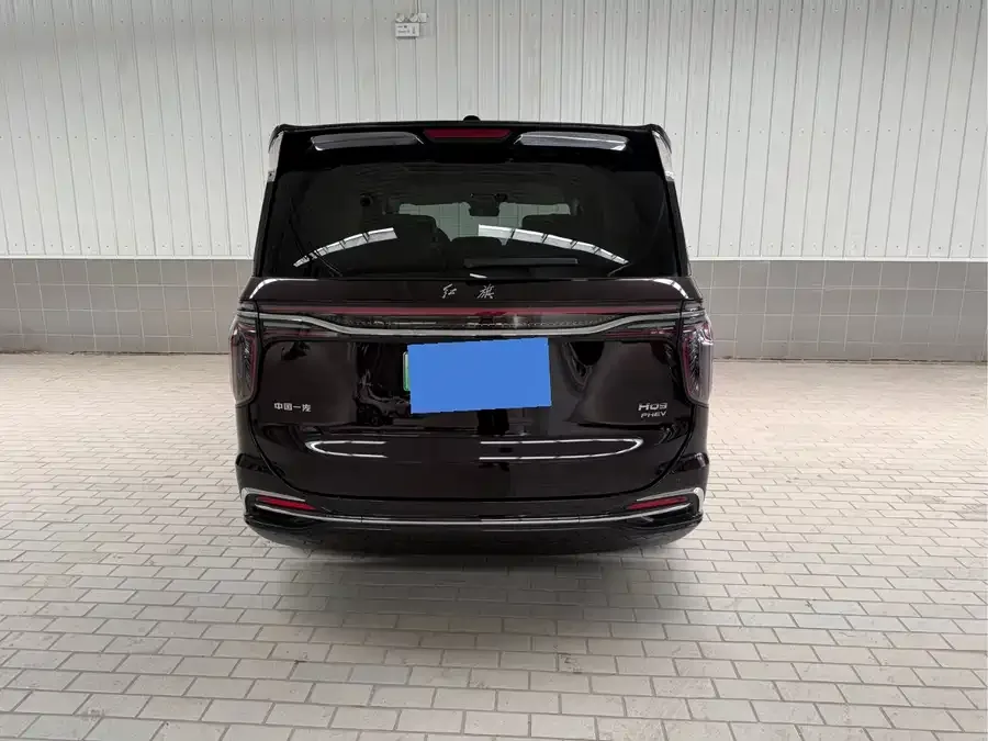 Hongqi HQ9 PHEV Hongqi HQ9 PHEV 2024 2.0T 4WD Luxury Edition 2024 — миниатюра 3