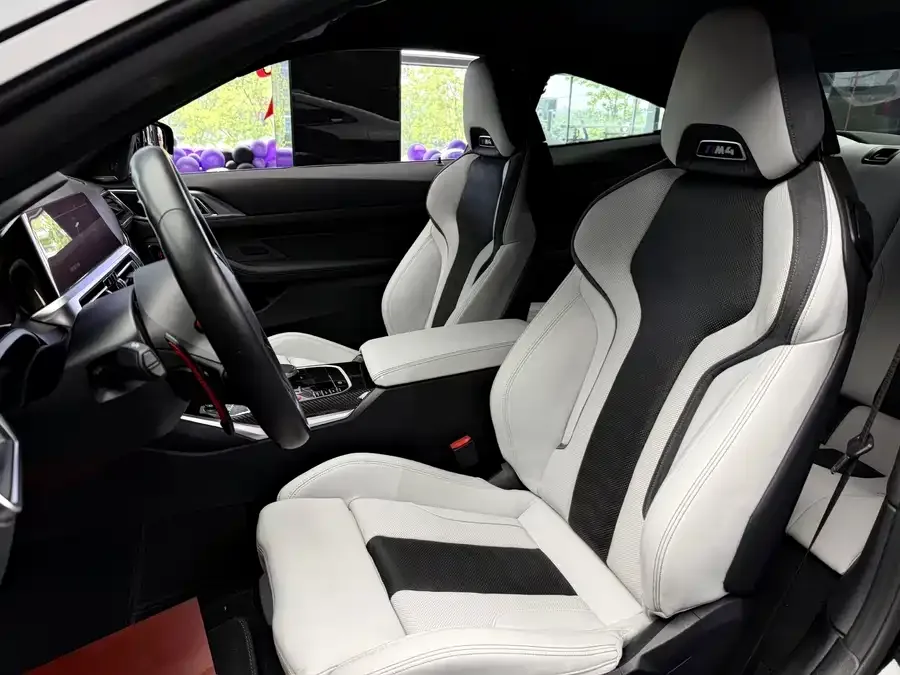 BMW M4 2022 M4 Coupe M xDrive Thunder Edition 2024 — миниатюра 3