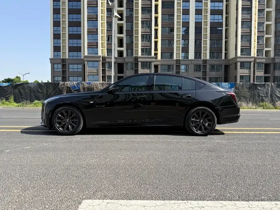 Cadillac CT5 2024 28T Premium Model 2025 — миниатюра 4
