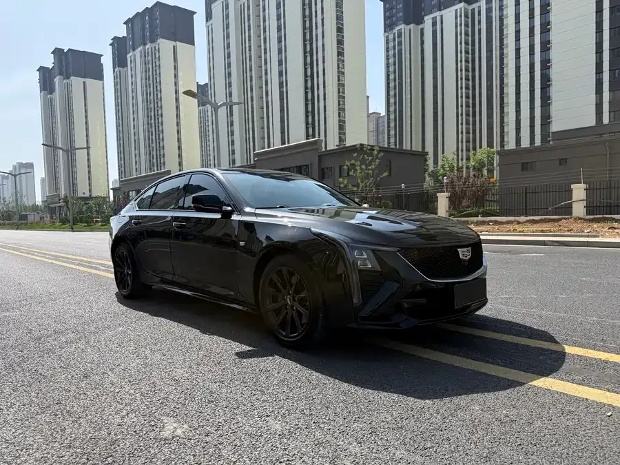 Cadillac CT5 2025