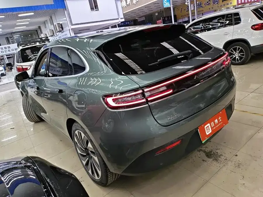 AITO M5 M5 2022 Extended Range 4WD Ultimate Edition 2022 — миниатюра 4