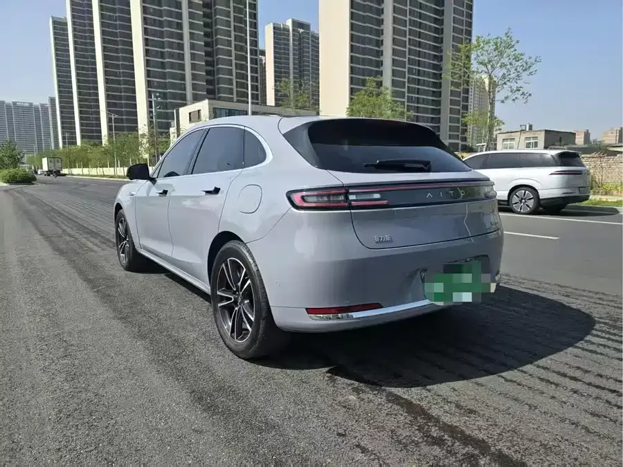 AITO M5 M5 2025 Extended Range Ultra Rear-wheel Drive 2025 — миниатюра 4