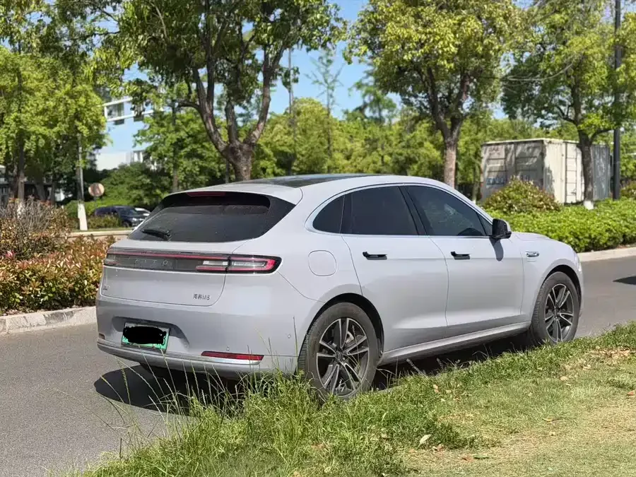 AITO M5 M5 2025 Extended Range Ultra Rear-wheel Drive 2025 — миниатюра 5