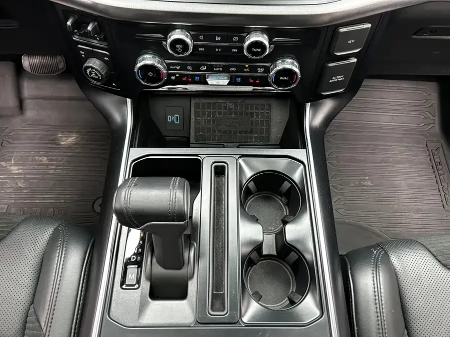Ford F-150 Raptor 2023 3.5T Raptor 2023 — миниатюра 5