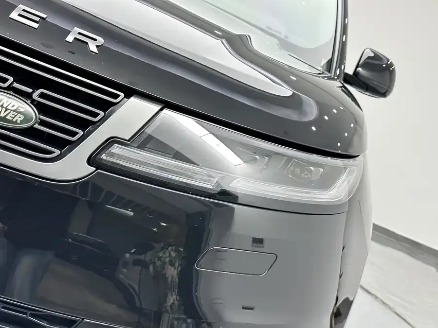 Land Rover Range Rover Sport Range Rover Sport 2023 360PS S 2023 — миниатюра 5
