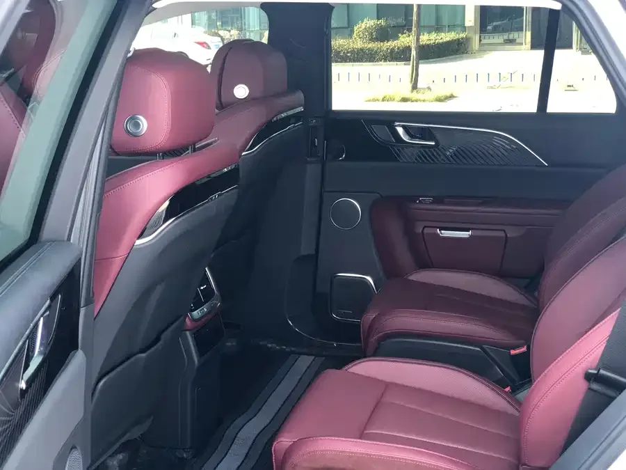 Hongqi E-HS9 Hongqi E-HS9 2022 660km Changqi Edition Six Seaters 2023 — миниатюра 3