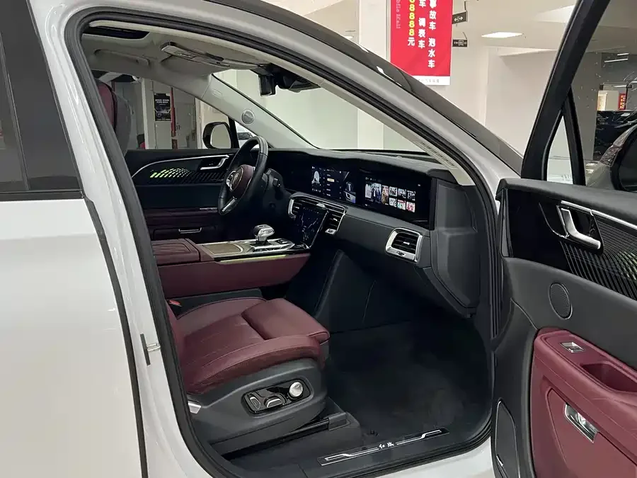 Hongqi E-HS9 Hongqi E-HS9 2022 660km Changqi Edition Six Seaters 2023 — миниатюра 4