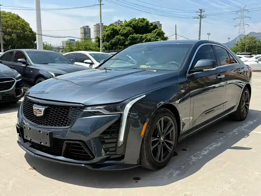 Cadillac CT4 2022 28T Premium Model 2022 — фото 1, купить с доставкой в Москву