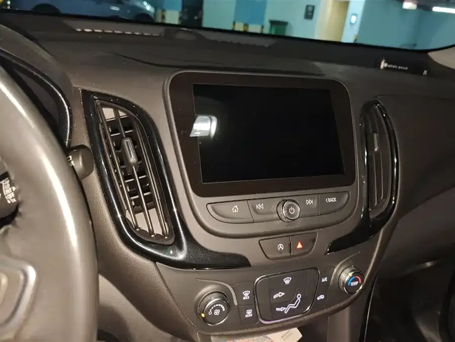 Chevrolet Equinox Explorer 2022 535T Chijie Edition 2023 — миниатюра 4