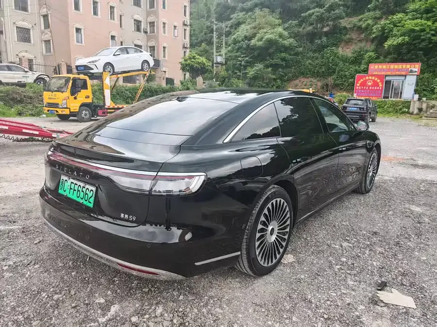 Enjoy World S9 Enjoy S9 2026 Ultra Range Extended Rear-Wheel Drive 53kWh (192-line LiDAR) 2025 — миниатюра 2