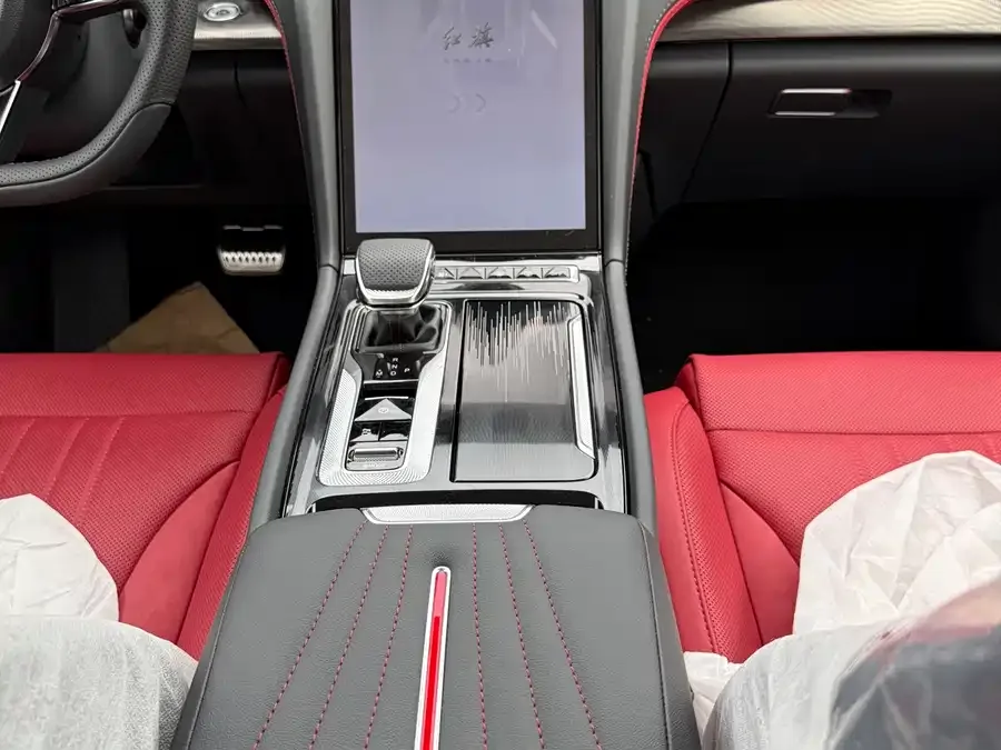 Hongqi H6 Hongqi H6 2025 2.0T American Edition 2026 — миниатюра 4