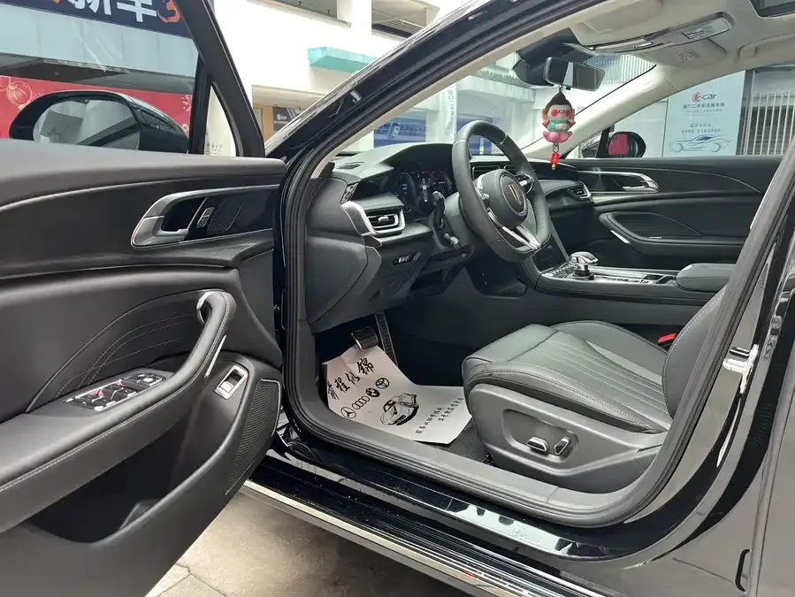 Hongqi H6 Hongqi H6 2024 2.0T Zhiyi Edition 2024 — миниатюра 4