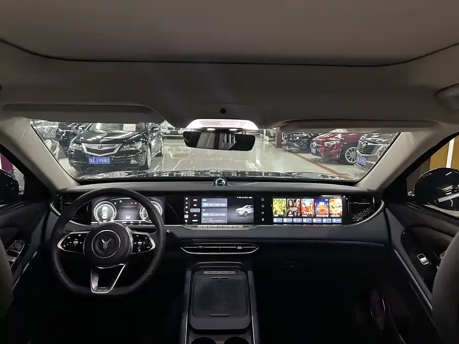 Voyah Lantu FREE Lantu FREE 2024 ultra-long battery life smart driving version 2024 — миниатюра 2