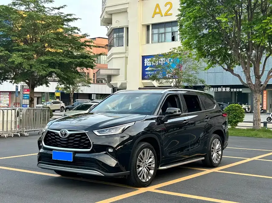 Toyota Highlander 2023
