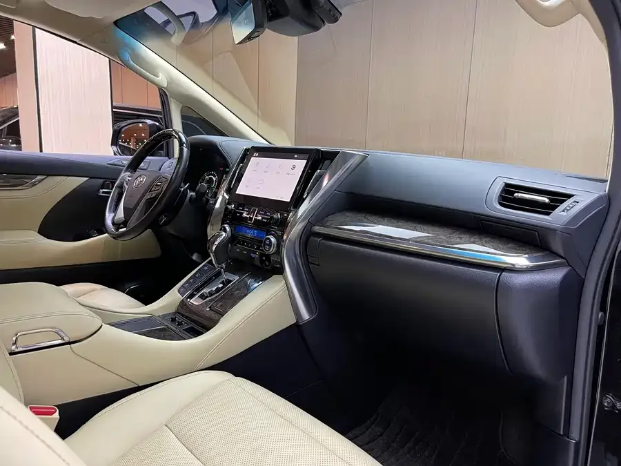 Toyota Crown Vellfire Vellfire 2021 Crown Hybrid 2.5L HV Premium Edition 2022 — миниатюра 2