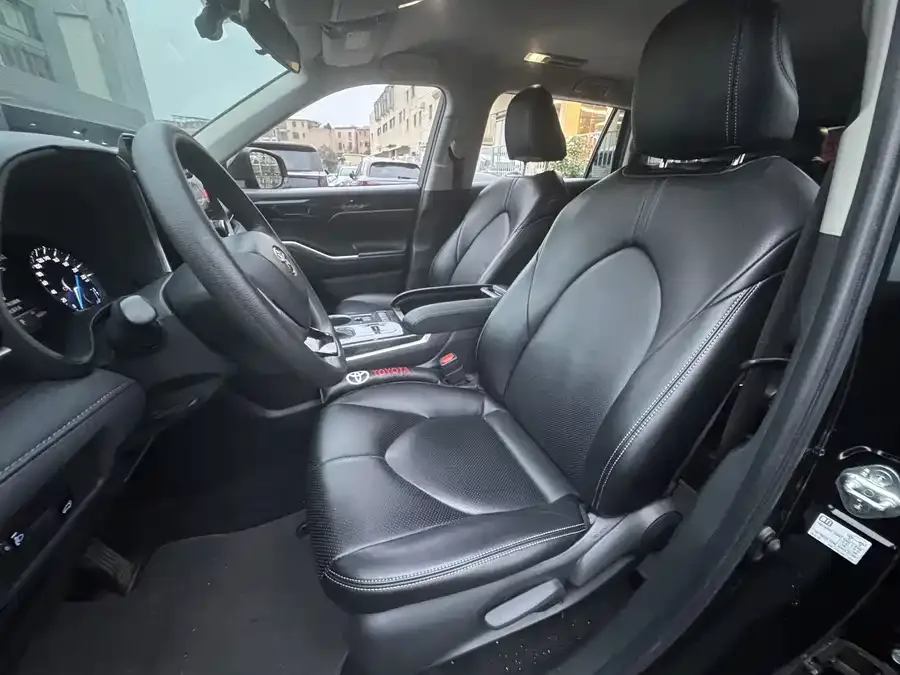 Toyota Highlander Highlander 2022 Dual Engine 2.5L 2WD Elite Edition 5 Seaters 2022 — миниатюра 3