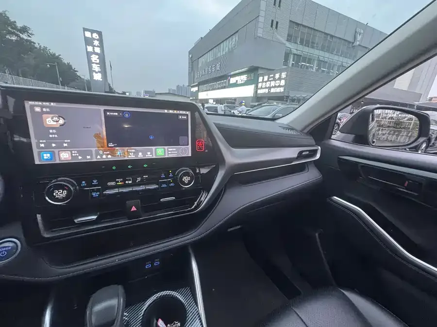 Toyota Highlander Highlander 2022 Dual Engine 2.5L 2WD Elite Edition 5 Seaters 2022 — миниатюра 4