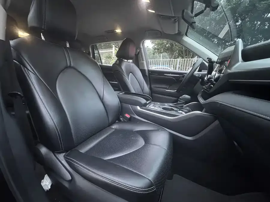 Toyota Highlander Highlander 2022 Dual Engine 2.5L 2WD Elite Edition 5 Seaters 2022 — миниатюра 5
