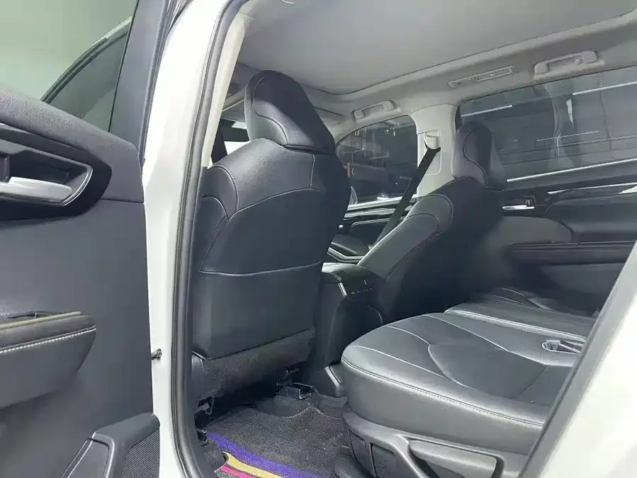 Toyota Highlander Highlander 2024 2.5L Intelligent Electric Hybrid Dual Engine 4WD Premium Edition 7 Seaters 2024 — миниатюра 2