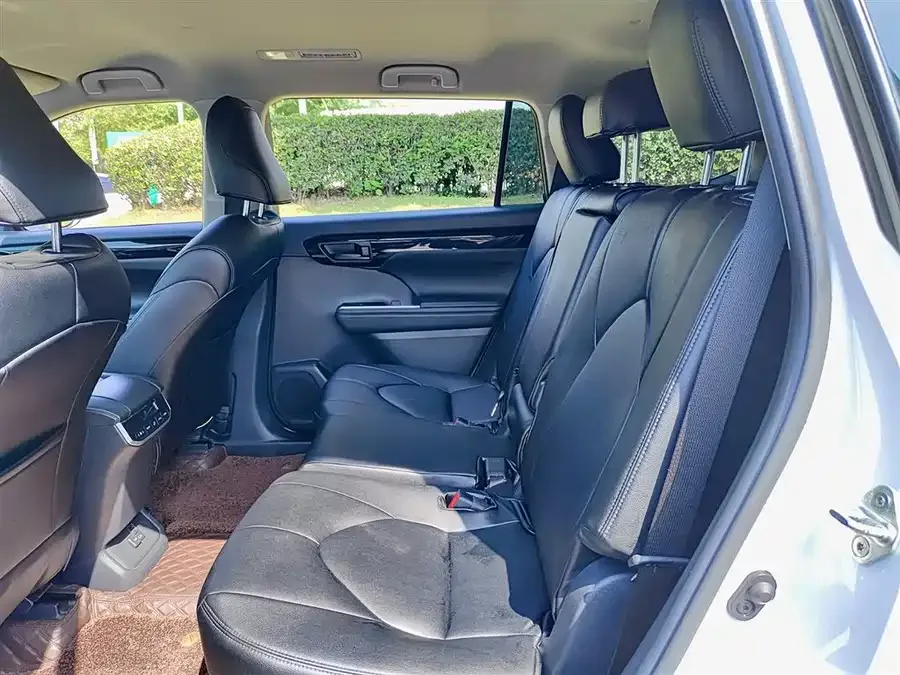 Toyota Highlander Highlander 2023 2.5L Intelligent Electric Hybrid Dual Engine 4WD Elite Edition 7 Seaters 2023 — миниатюра 5