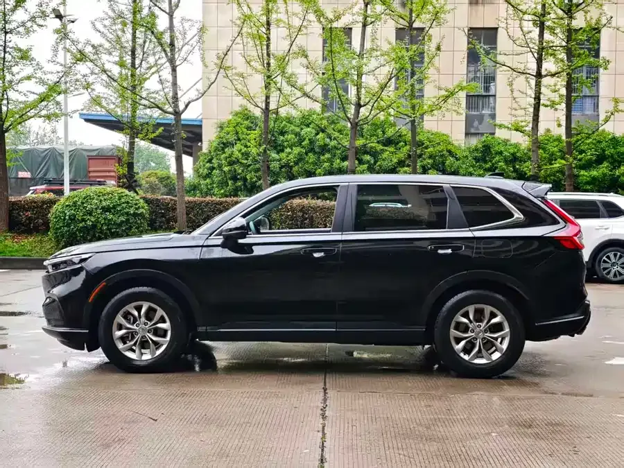 Honda CR-V 2023 240TURBO 2WD Front Edition 5 Seaters 2023 — миниатюра 4