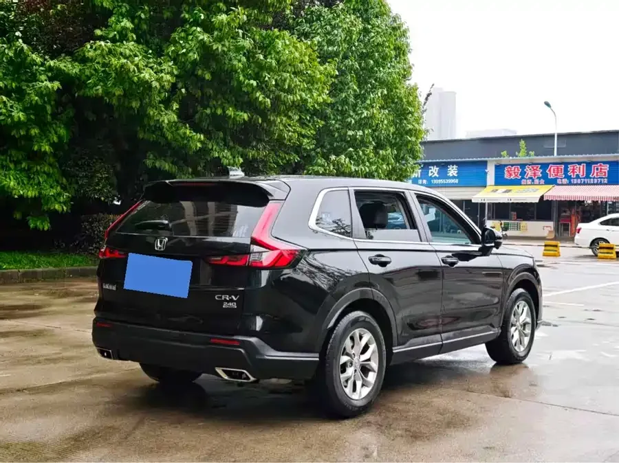 Honda CR-V 2023 240TURBO 2WD Front Edition 5 Seaters 2023 — миниатюра 5