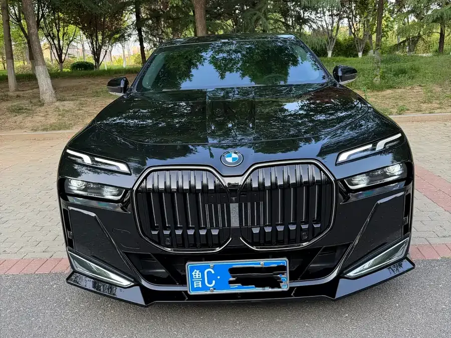 BMW 7 Series 2023