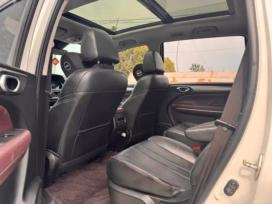 GAC Trumpchi M6 Trumpchi M6 2023 PRO 270T DCT Premium Edition 2023 — миниатюра 3