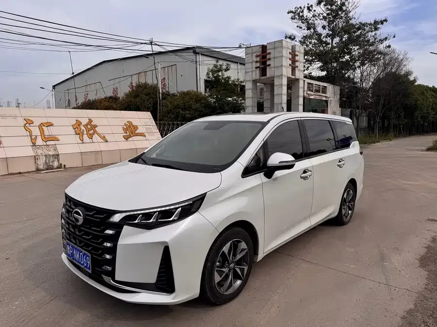 GAC Trumpchi M6 2023