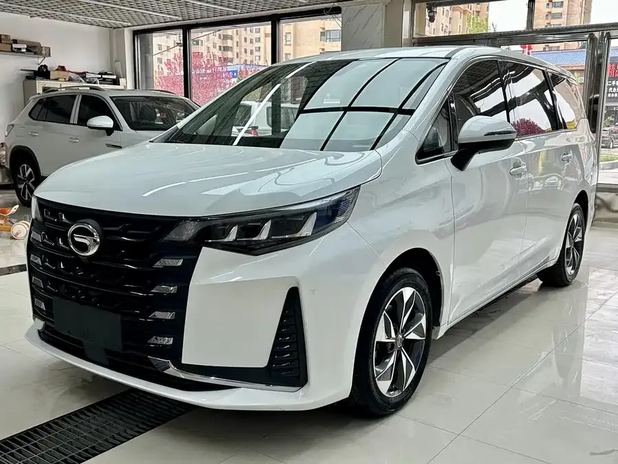 GAC Trumpchi M6 2022