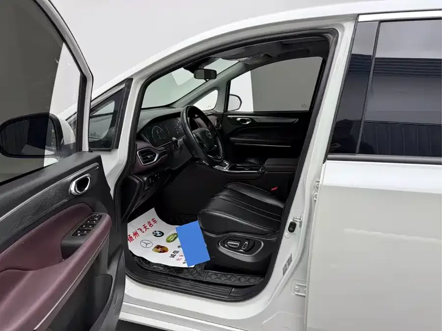 GAC Trumpchi M6 Trumpchi M6 2023 PRO 270T DCT Premium Edition 2023 — миниатюра 4