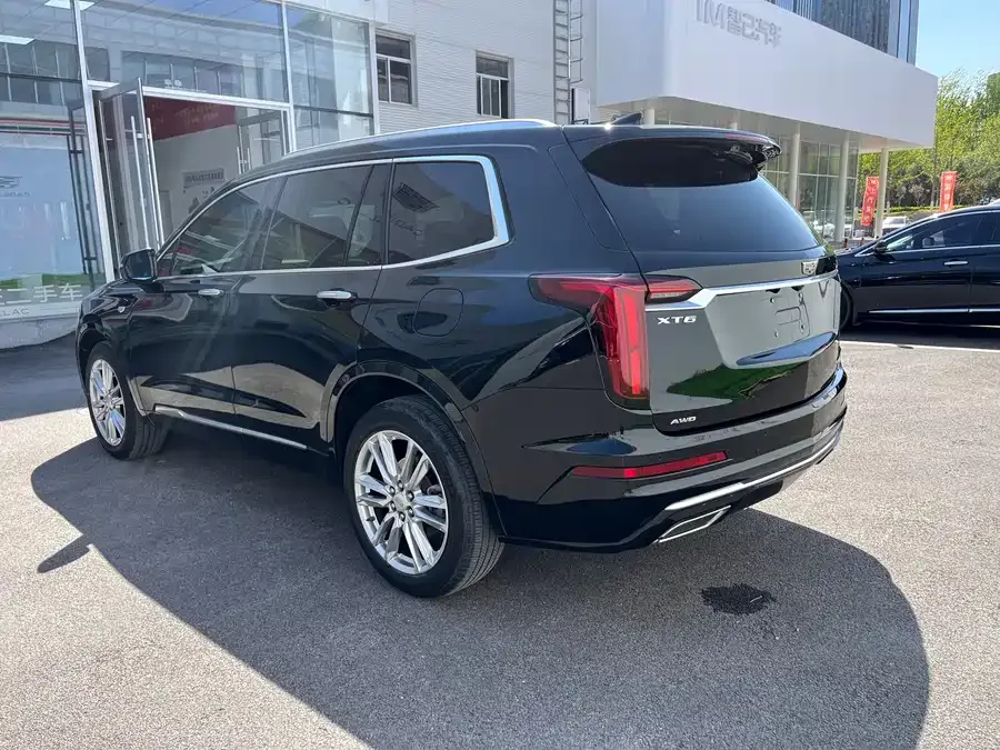 Cadillac XT6 2022 2.0T 7-seat 4WD luxury model 2022 — миниатюра 4