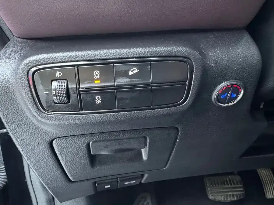 GAC Trumpchi M6 Trumpchi M6 2021 PRO 270T DCT Elite Edition 2022 — миниатюра 3