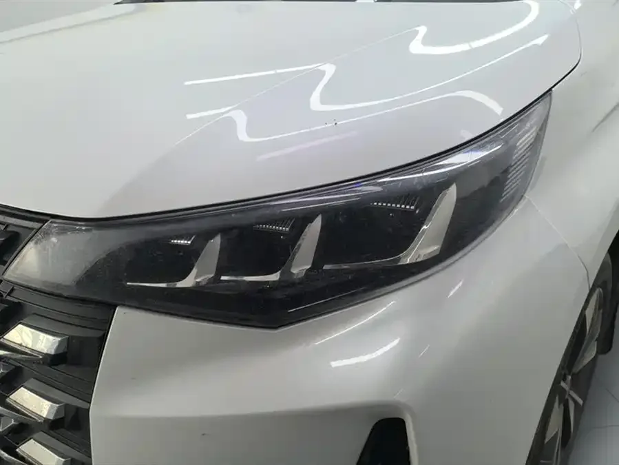 GAC Trumpchi M6 Trumpchi M6 2023 PRO 270T DCT Premium Edition 2023 — миниатюра 5