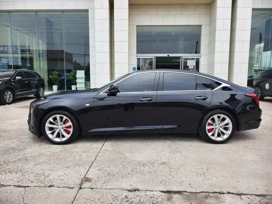 Cadillac CT5 2024 28T Luxury Pro 2024 — миниатюра 4