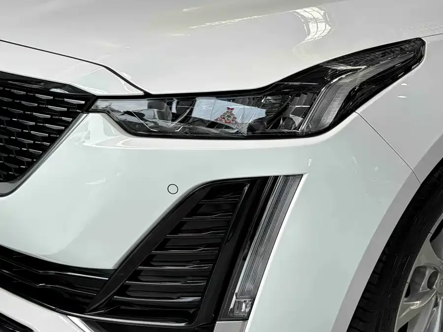 Cadillac CT5 2023 28T Fashion Edition 2022 — миниатюра 4