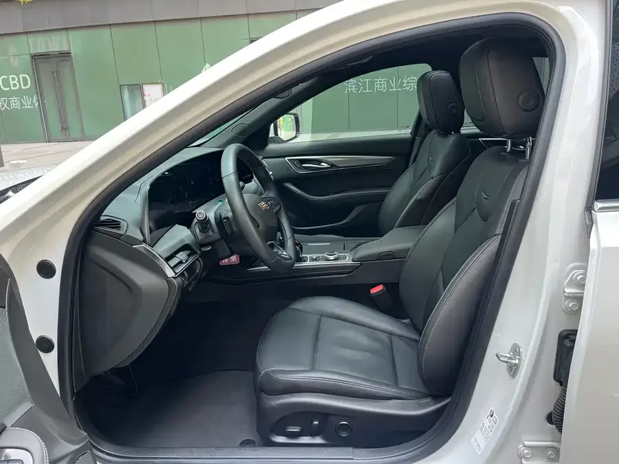 Cadillac CT5 2024 28T Luxury Pro 2025 — миниатюра 4