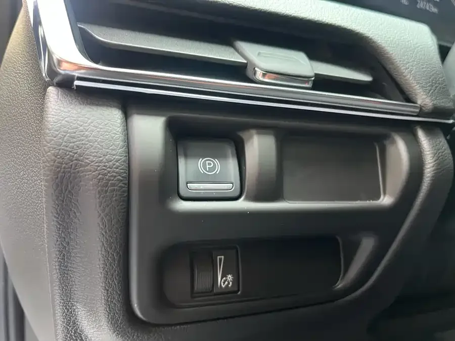 Cadillac CT5 2024 28T Luxury Pro 2025 — миниатюра 5