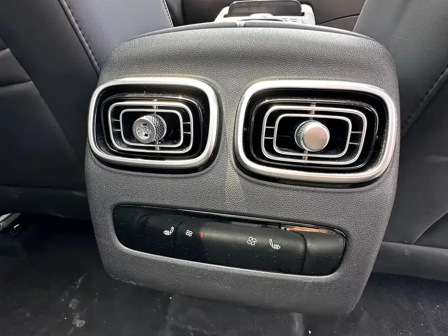 Chery Tiggo 9 Tiggo 9 2024 2.0T Dual Clutch 2WD Super Comfort Premium Edition 2024 — миниатюра 5