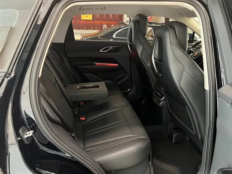 Hongqi HS3 PHEV Hongqi HS3 PHEV 2024 115km Jinwei Edition 2024 — миниатюра 5