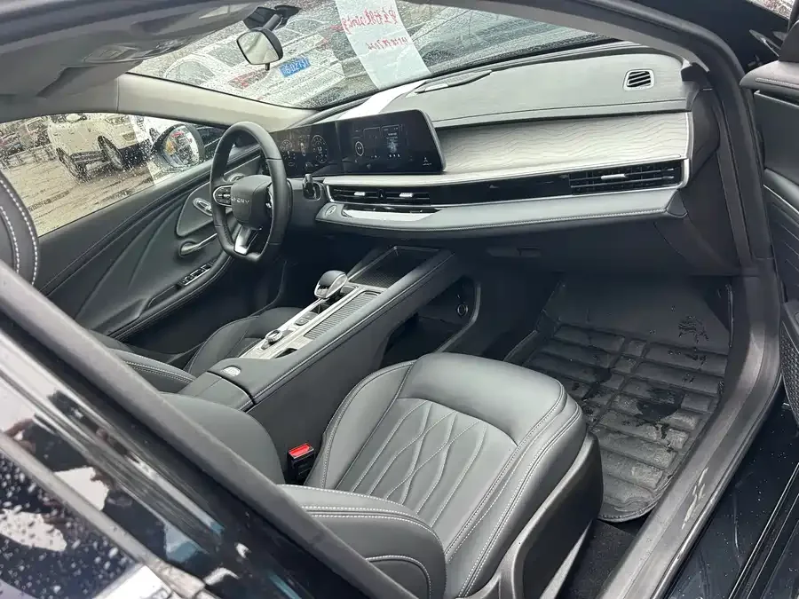 Chery Arrizo 8 Arrizo 8 2025 1.6T DCT Excellence Edition 2025 — миниатюра 3