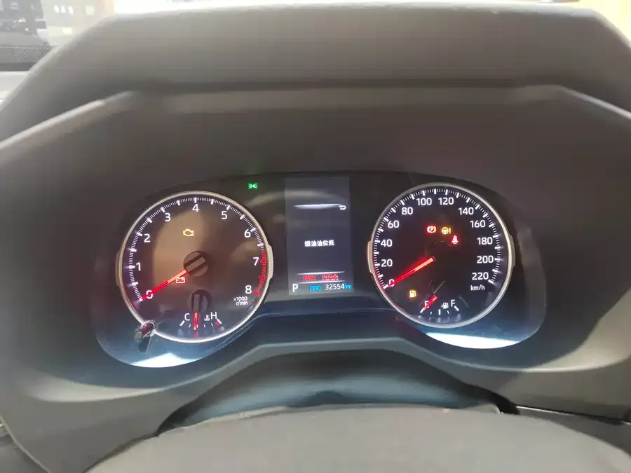 Toyota RAV4 RAV4 Rongfang 2022 2.0L CVT 2WD Urban Edition 2022 — миниатюра 3