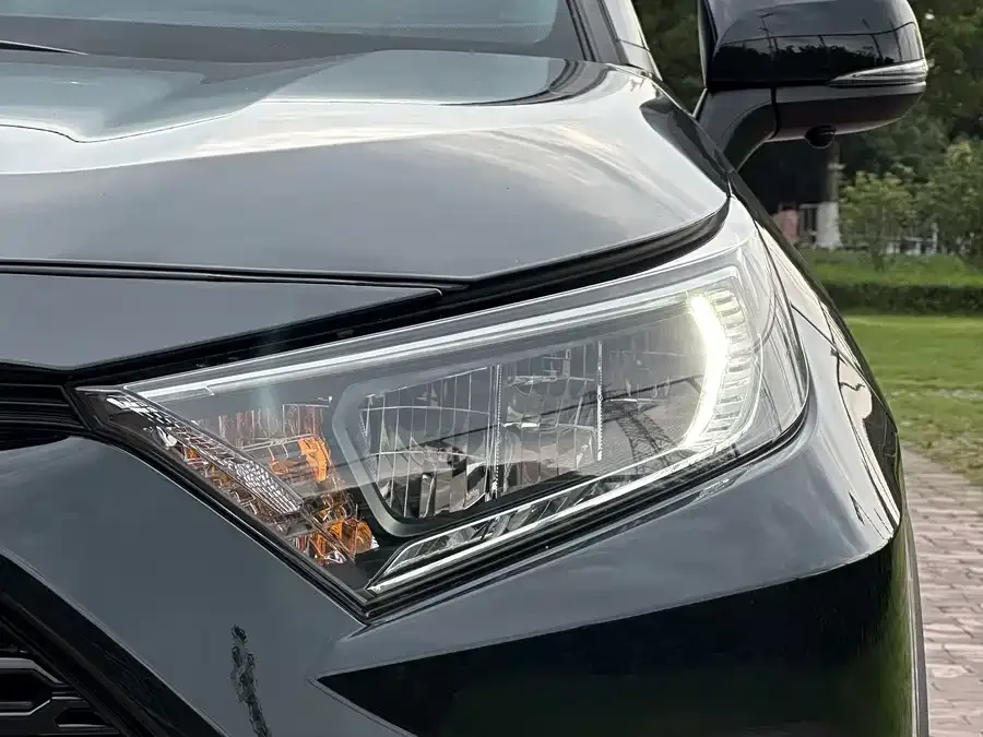 Toyota RAV4 RAV4 Rongfang 2024 2.0L CVT 2WD Urban Edition 2025 — миниатюра 4