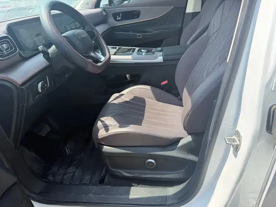 Chery Tiggo 9 C-DM Tiggo 9 C-DM 2025 1.5T 106KM Enjoyable Edition 5-seater LiFePO4 2025 — миниатюра 4