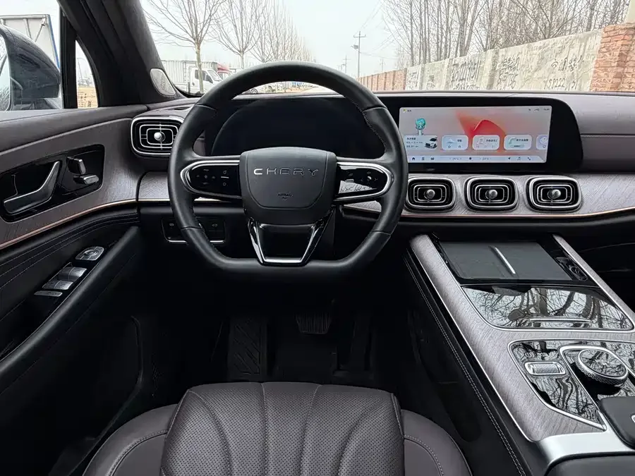 Chery Tiggo 9 Tiggo 9 2025 2.0T Automatic 2WD Premium Edition 5 Seaters 2024 — миниатюра 4