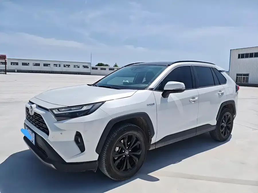 Toyota RAV4 2024