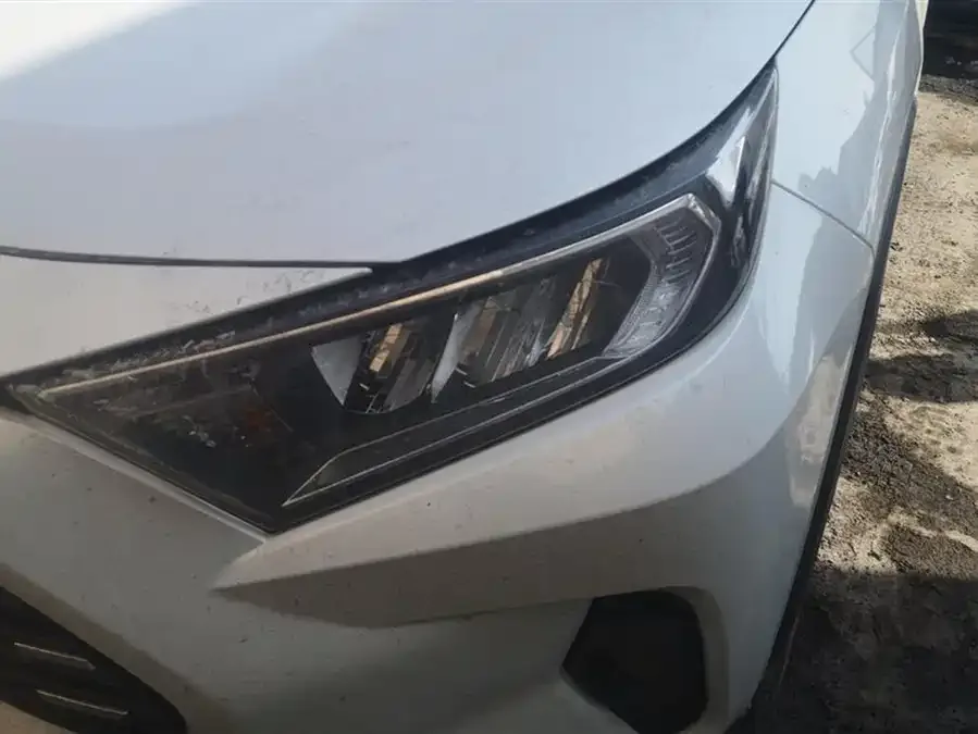Toyota RAV4 RAV4 Rongfang 2024 2.0L CVT 2WD Urban Edition 2025 — миниатюра 2