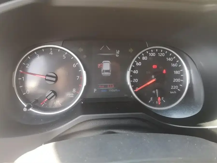 Toyota RAV4 RAV4 Rongfang 2024 2.0L CVT 2WD Urban Edition 2025 — миниатюра 4